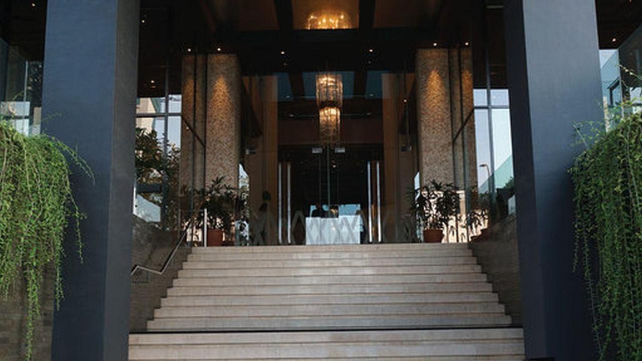 Akmani Hotel Jakarta Exterior photo