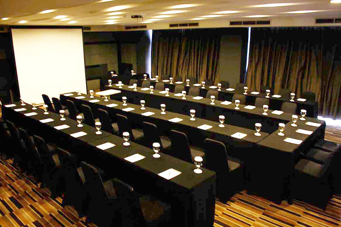 Akmani Hotel Jakarta Exterior photo